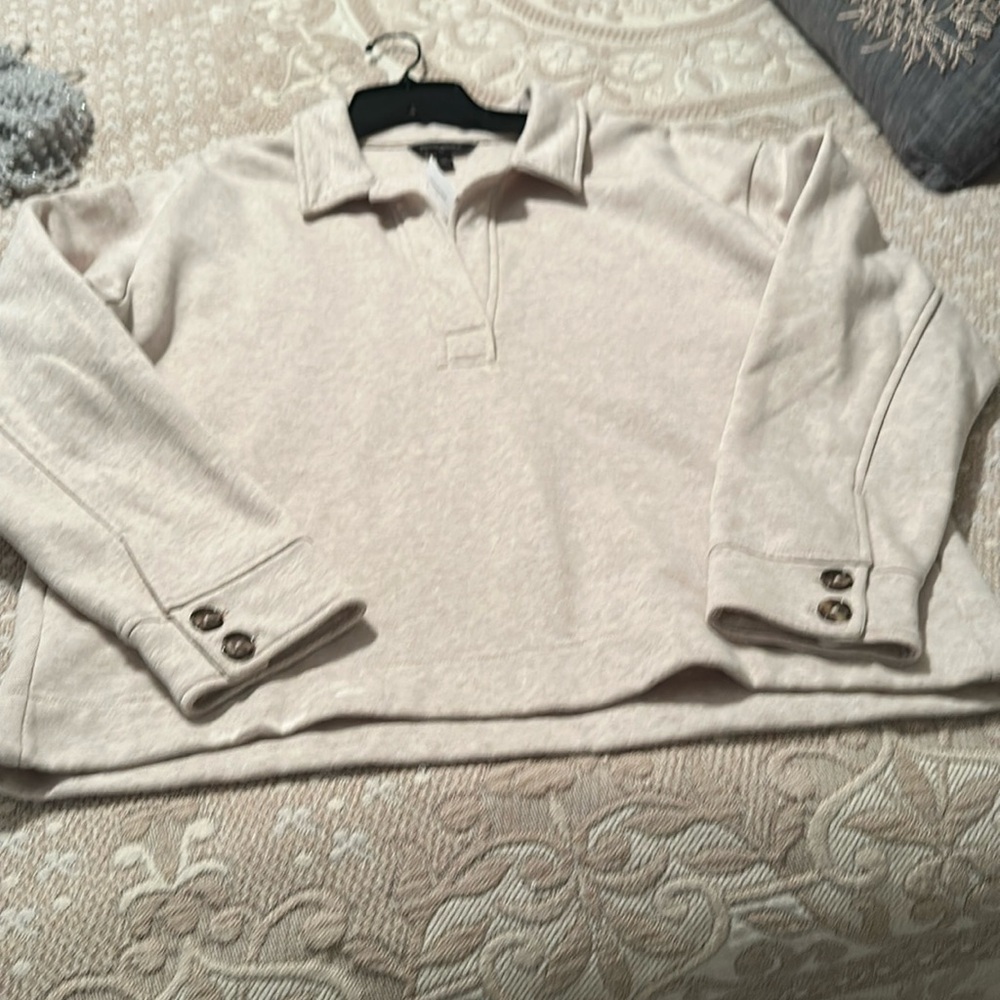 NWT Banana Republic sweatshirt cream M  cotton sweatshirt